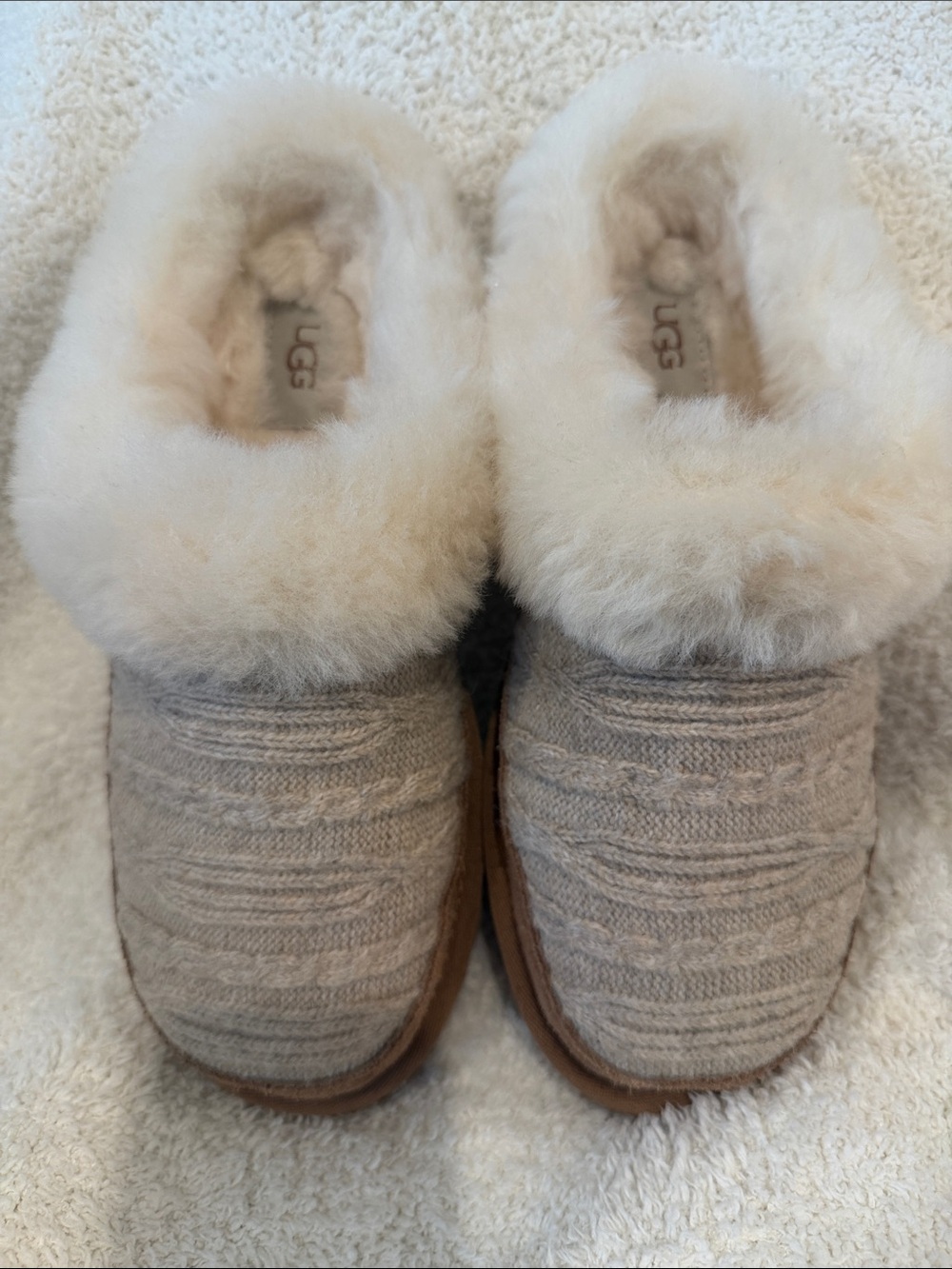 UGG Cluggette Cabelle Knit Slipper - Women's NEW IN BOX - Picture 3 of 12
